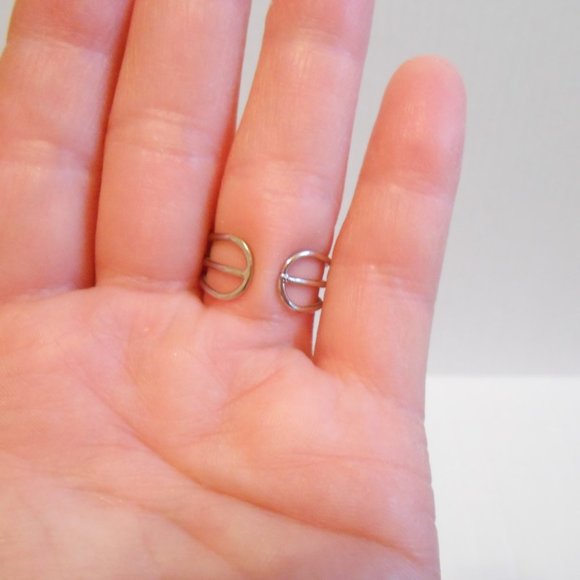 Pier 1 Flower Rings - Picture 3 of 7